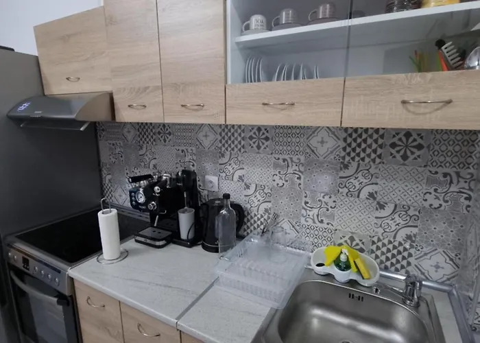 아파트 Kapsala's Family