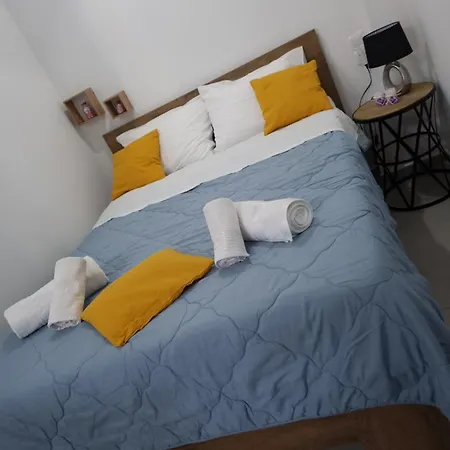 Kapsala's Family Apartamento